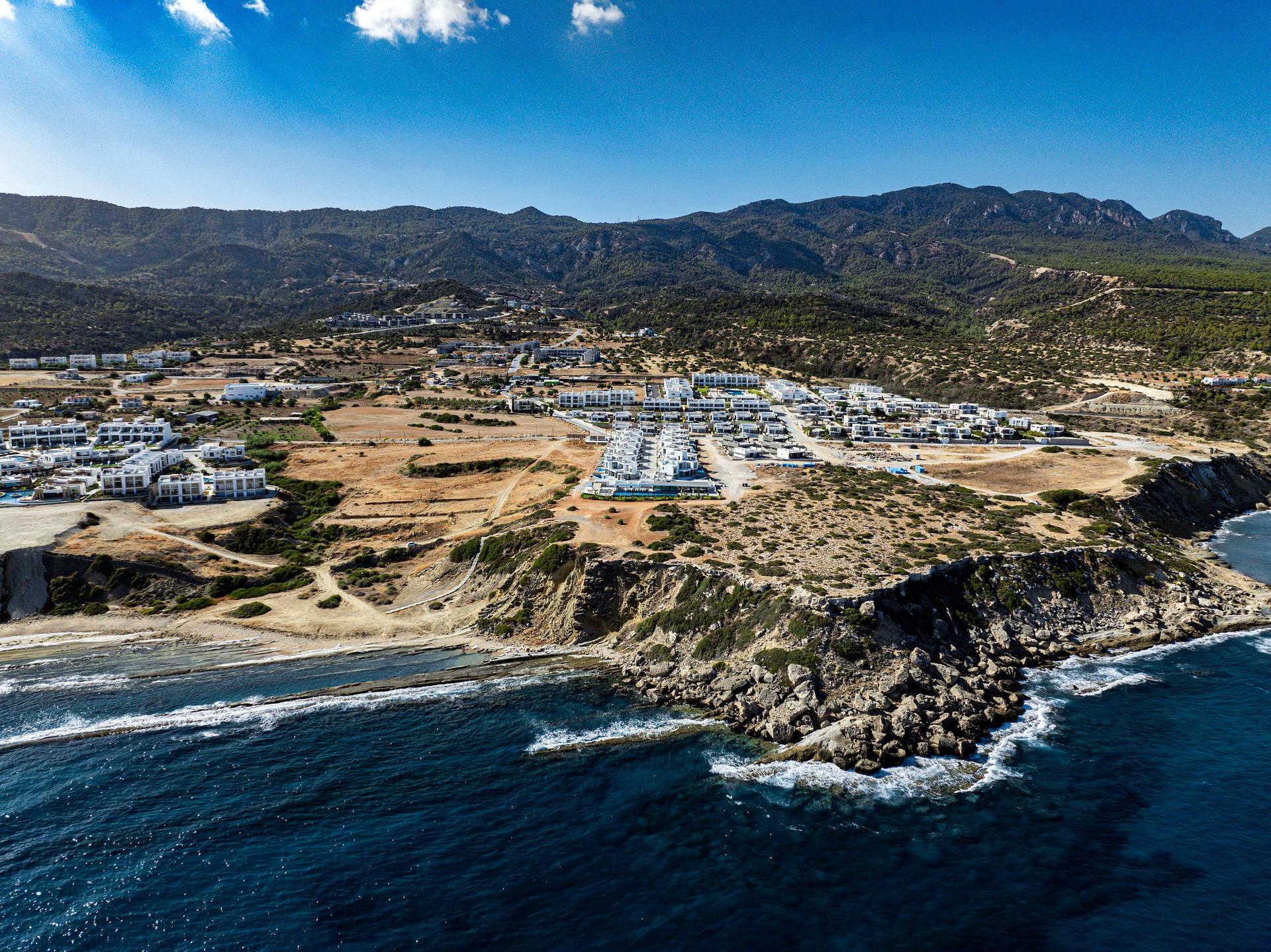 Zdjęcie nieruchomości 3