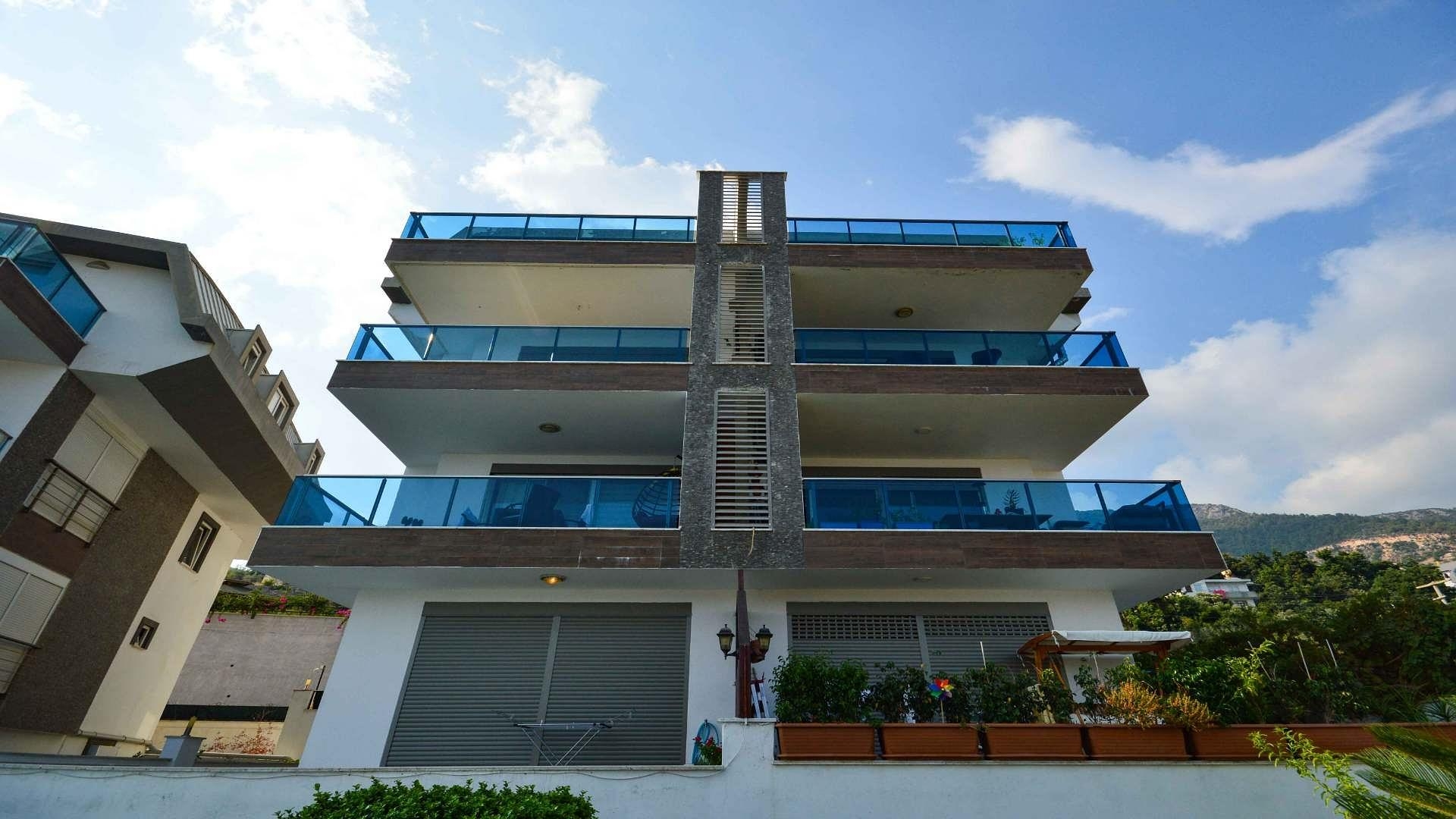 detail.propertyImage