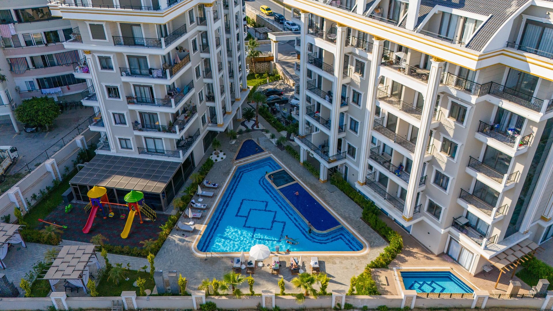 detail.propertyImage