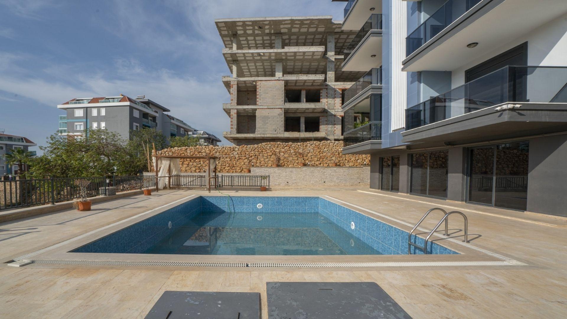 detail.propertyImage