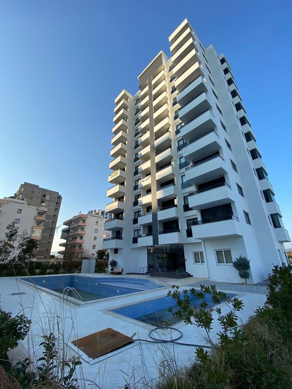 detail.propertyImage