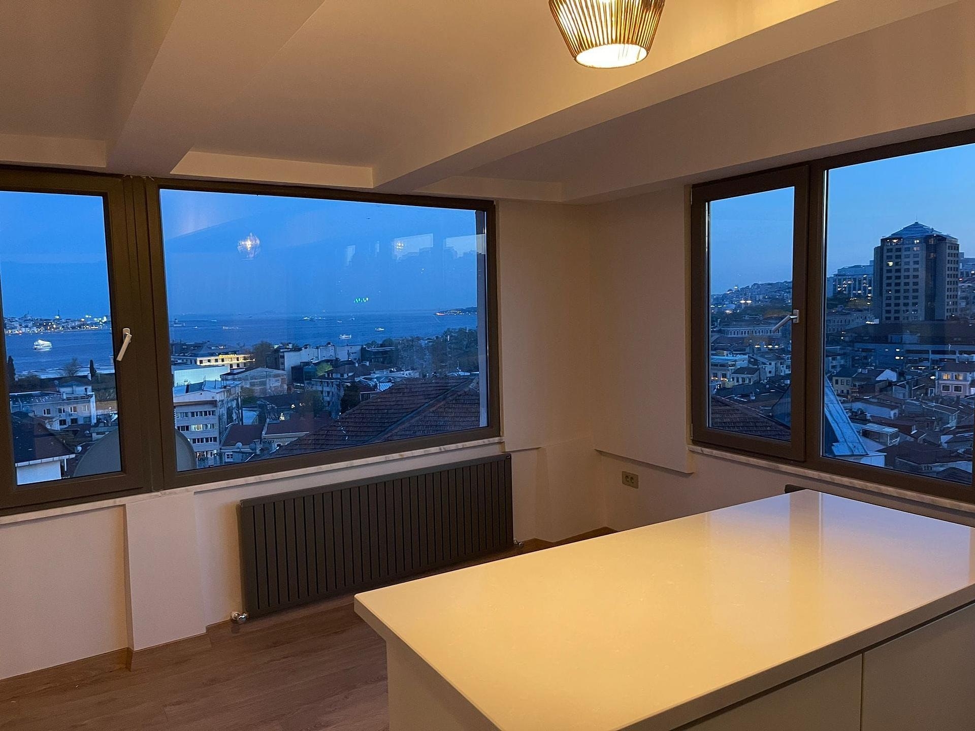 detail.propertyImage