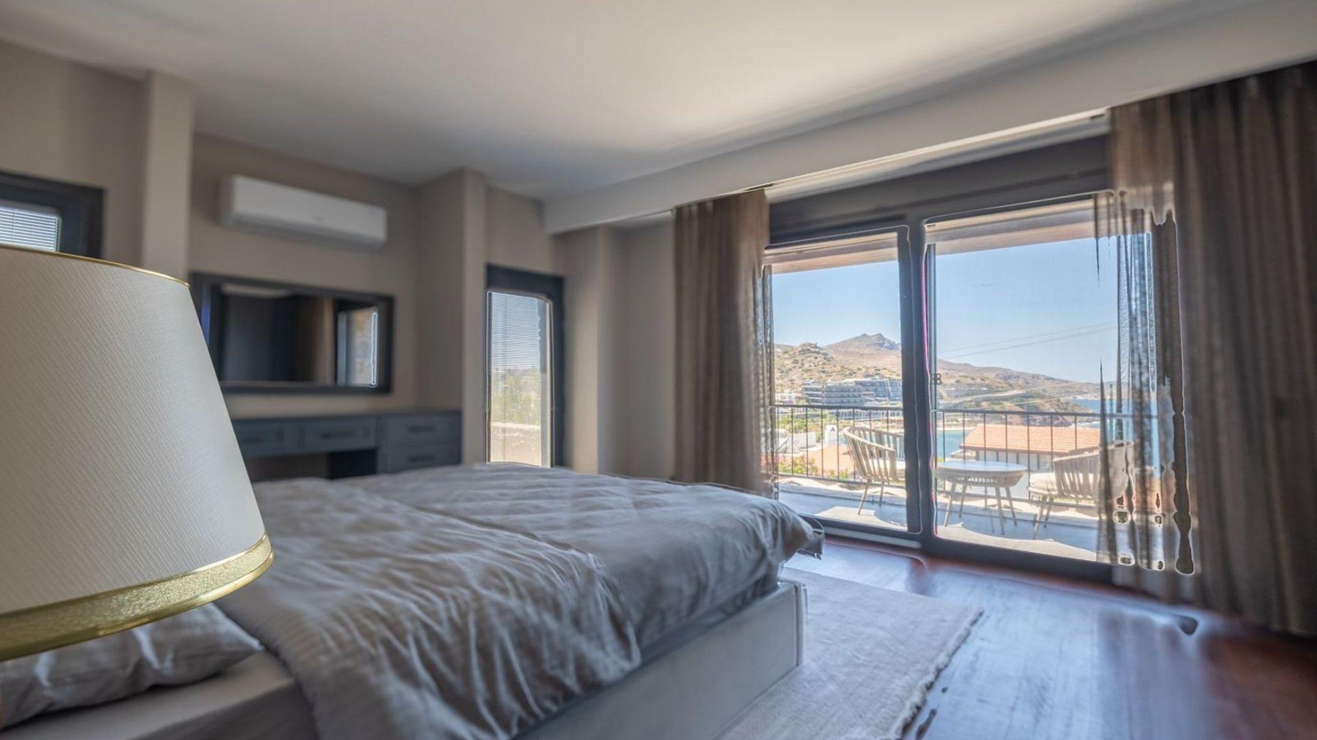 detail.propertyImage