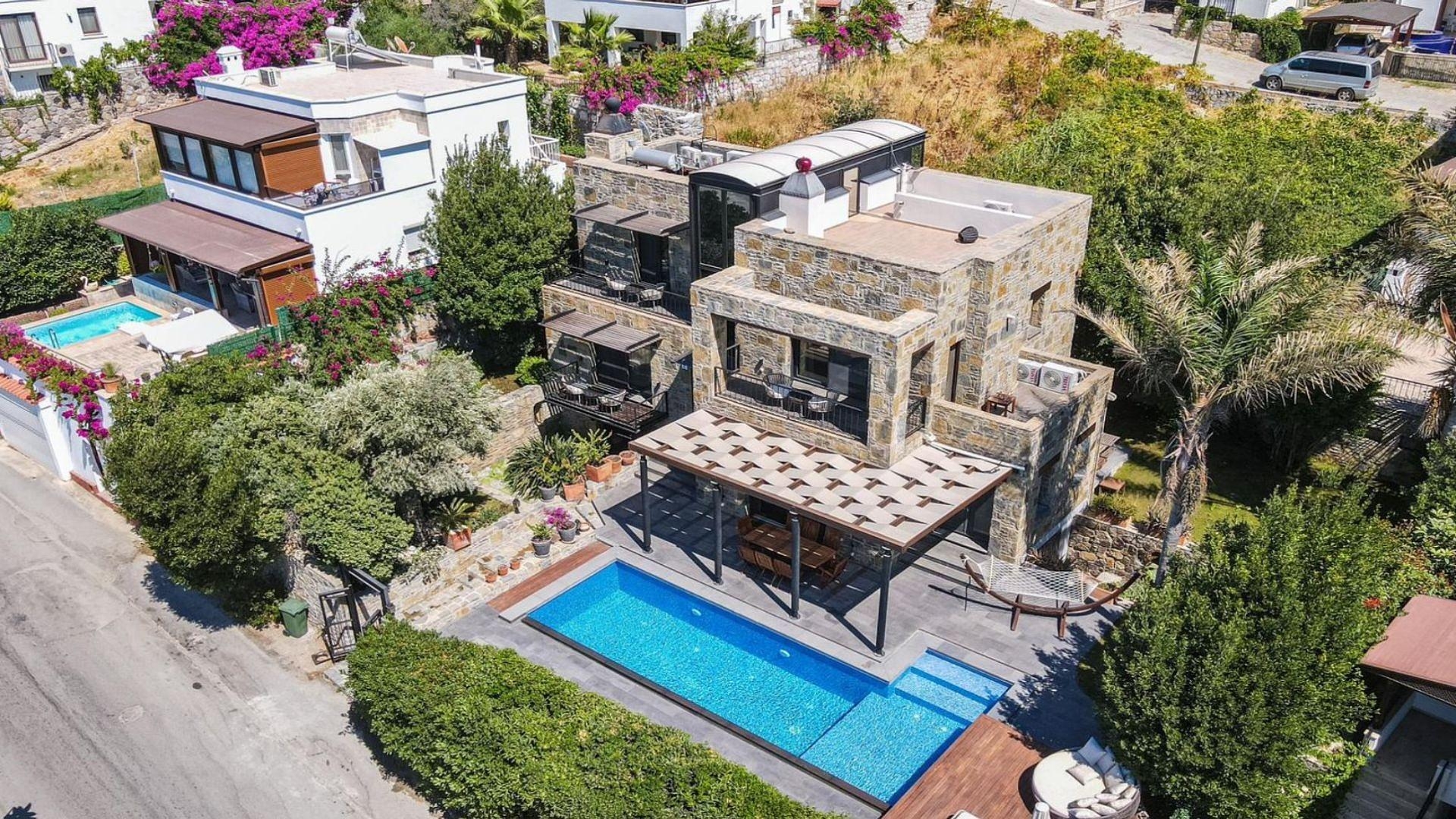 detail.propertyImage