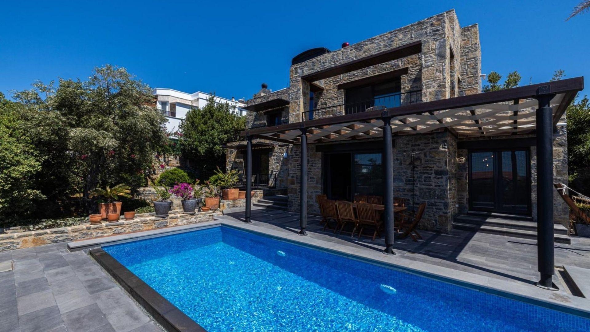 detail.propertyImage