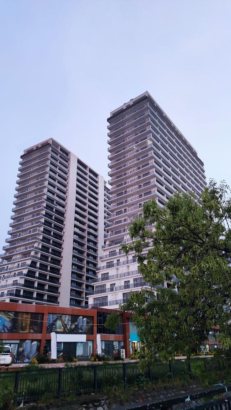 detail.propertyImage