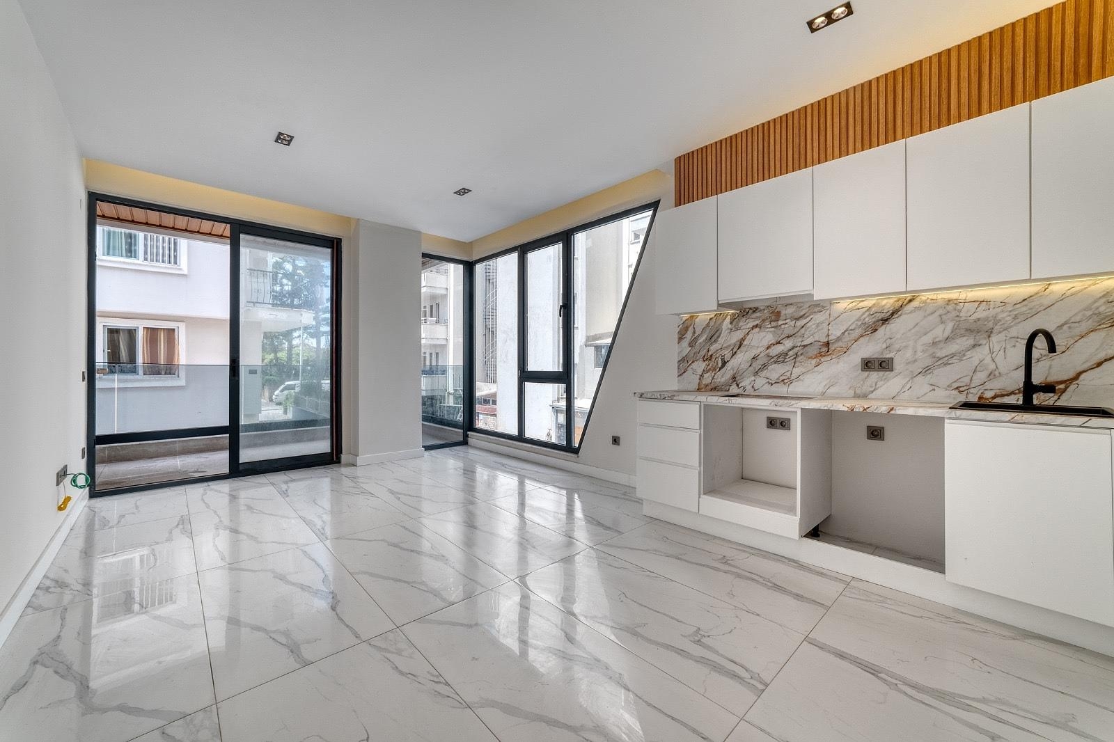 detail.propertyImage