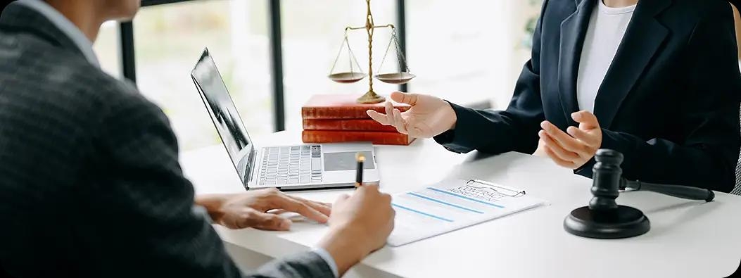 Договір на право власності та юридичні консультації