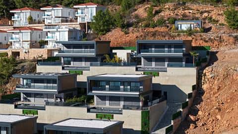 Villa de Luxe à Alanya Tepe avec Piscine Privée et Vue Mer Étonnante à Vendre — 5/26