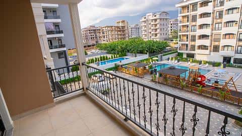 Achetez un Appartement de 2 Chambres à Antalya Alanya Kargicak avec Piscine près de la Mer — 8/22