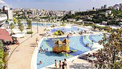 À vendre : appartement de 1 à 4 chambres à Eyupsultan, Istanbul avec piscine et permis de résidence — 10/25