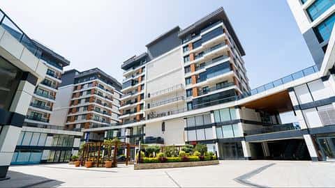 Įvairūs apartamentai Beylikduzu centre, Stambule         — 3/30