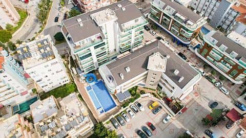 Acheter des appartements à Saray, Alanya : Distances proches de la piscine et de la mer — 3/29