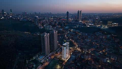 Byty na predaj v Sariyere, Istanbul: 1 a 2 spálne, spôsobilé na občianstvo, blízko mora — 5/22