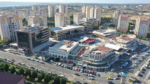 Propriété commerciale à vendre à Basaksehir, idéale pour la citoyenneté — 2/3