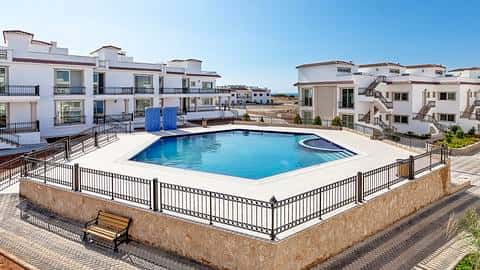 Apartamento en el Norte de Chipre, Kyrenia: Propiedad de 2 Habitaciones en Venta — 3/24