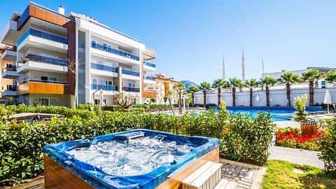 Découvrez un appartement 2 chambres avec piscine près de la plage à Oba, Alanya — 7/42