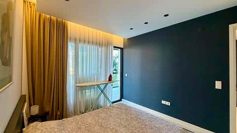 Appartement 1+1 Meublé à Vendre à Oba Alanya Près de la Mer — 9/24