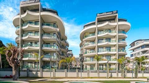 À vendre : appartements à Alanya dans un emplacement central avec piscine et proche de la mer — 9/60