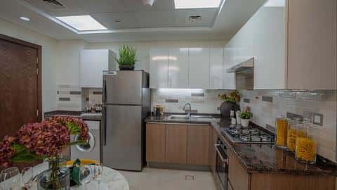 Elite Apartments with Fabulous View in Al Furjan, Dubai — 4/13