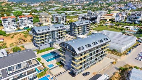 Apartamentet në Alanya Kargicak për Shitje - 1, 2, 3 Dhoma me Pishinë, Pranë Detit dhe Shtetësisë — 5/7