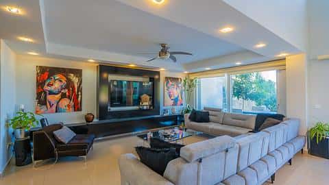 Duplex Luxueux 3+1 avec Vues Panoramiques sur la Mer, la Nature et la Ville — 9/31