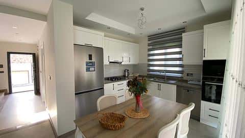 Affordable 3+1 Smart Villa in Kargicak with Private Garden — 7/23