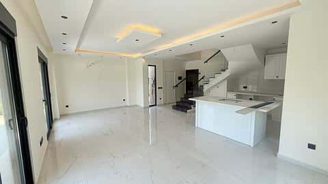 Villa Triplex Vue Mer à Vendre à Alanya | Citoyenneté — 6/31