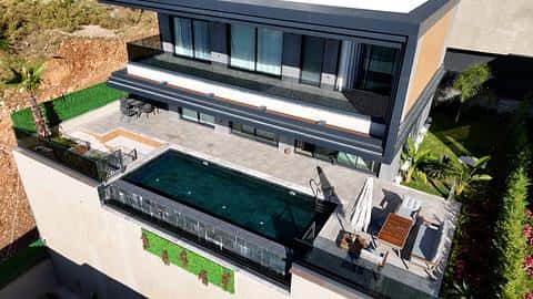Villa de Luxe à Alanya Tepe avec Piscine Privée et Vue Mer Étonnante à Vendre — 2/26