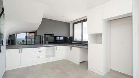 Appartement à vendre au centre d'Alanya: 1, 2, 3 chambres avec permis de résident et vue sur la mer — 5/23