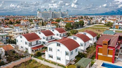 Villas de luxe spacieuses dans le quartier populaire de Serik — 6/78