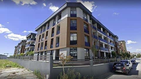 Nedavno završeni kompleks apartmana u Buyukcekmeceu, — 4/33