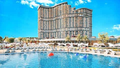 Investir à Istanbul : Appartements spacieux avec salle de sport, jardin et avantages de la citoyenneté — 2/23
