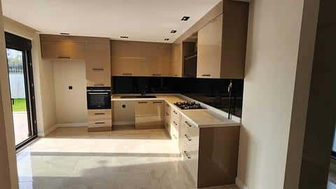 Luxusná priestranná vila v slávnej Muratpase, Antalya — 4/15