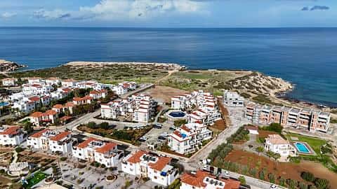 Apartamento en el Norte de Chipre, Kyrenia: Propiedad de 2 Habitaciones en Venta — 7/24