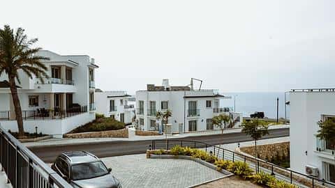 Esentepe, Kyrenia'da 3 Yatak Odalı Daire Satışı — 8/24