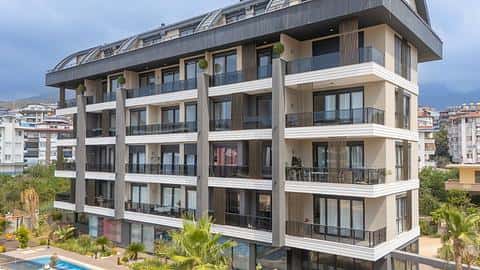 À vendre : Appartement de 3 chambres à Alanya avec piscine dans le quartier d'Oba — 3/35