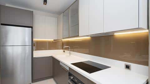 Apartamenty z widokiem na morze na sprzedaż w Kestel, Alanya z basenami i 1-3 sypialniami — 9/19