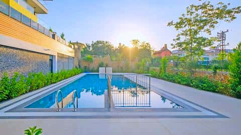 Investir dans des appartements de 1, 2 et 4 chambres avec piscine près de la plage à Kestel, Alanya — 5/31