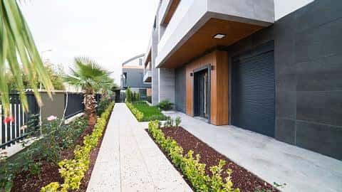 Luxueuse villa de 7 chambres à vendre offrant luxe et citoyenneté — 3/29