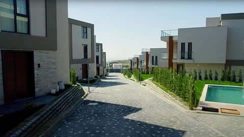 Villa avec vue sur la ville à vendre avec citoyenneté à Buyukcekmece, Istanbul — 3/30