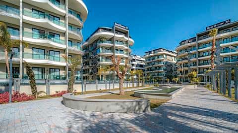 À vendre : appartements à Alanya dans un emplacement central avec piscine et proche de la mer — 3/60