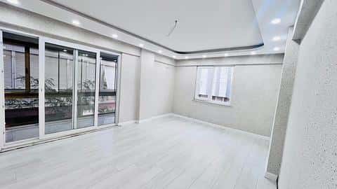 Appartement rénové de deux chambres à vendre à Muratpaşa, Antalya — 7/17