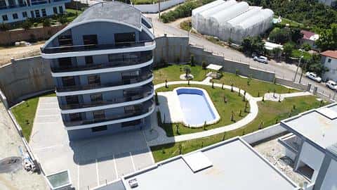 Opportunité d'investissement : appartements de 2, 3 et 4 chambres avec piscine dans le Kargicak d'Alanya — 3/17