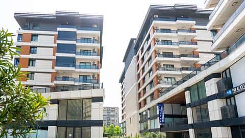 Įvairūs apartamentai Beylikduzu centre, Stambule         — 2/30