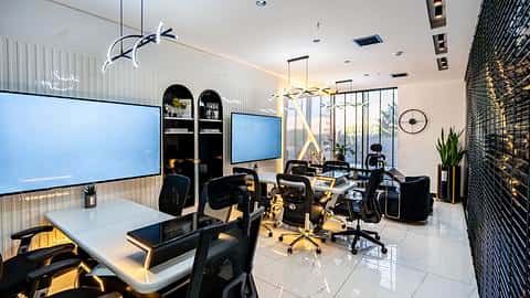 Bureau à vendre au World Trade Center d'Istanbul | 270 m² | Entièrement équipé | Fort potentiel locatif | Éligible à la citoyenneté — 7/43