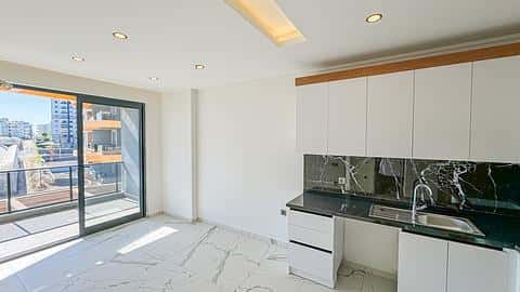 Appartement 1+1 prêt à emménager à vendre à Alanya Avsallar — 6/17