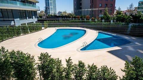 Appartements à vendre à Kartal, Istanbul : Vie sécurisée avec permis de résidence et stationnement — 4/8