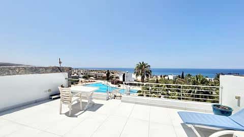 2-Bedroom Flat in Premium Complex by Seaside, Bahceli, North Cyprus  — 3/18