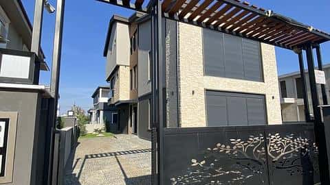 Villa nueva ubicada en Döşemealtı al norte de Antalya — 2/35